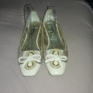 J Renee shoes